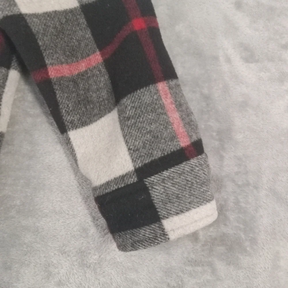 GAP Kids Black and White Plaid  Flannel Shirt Size XS. Kids 4-5 Years - Picture 5 of 14